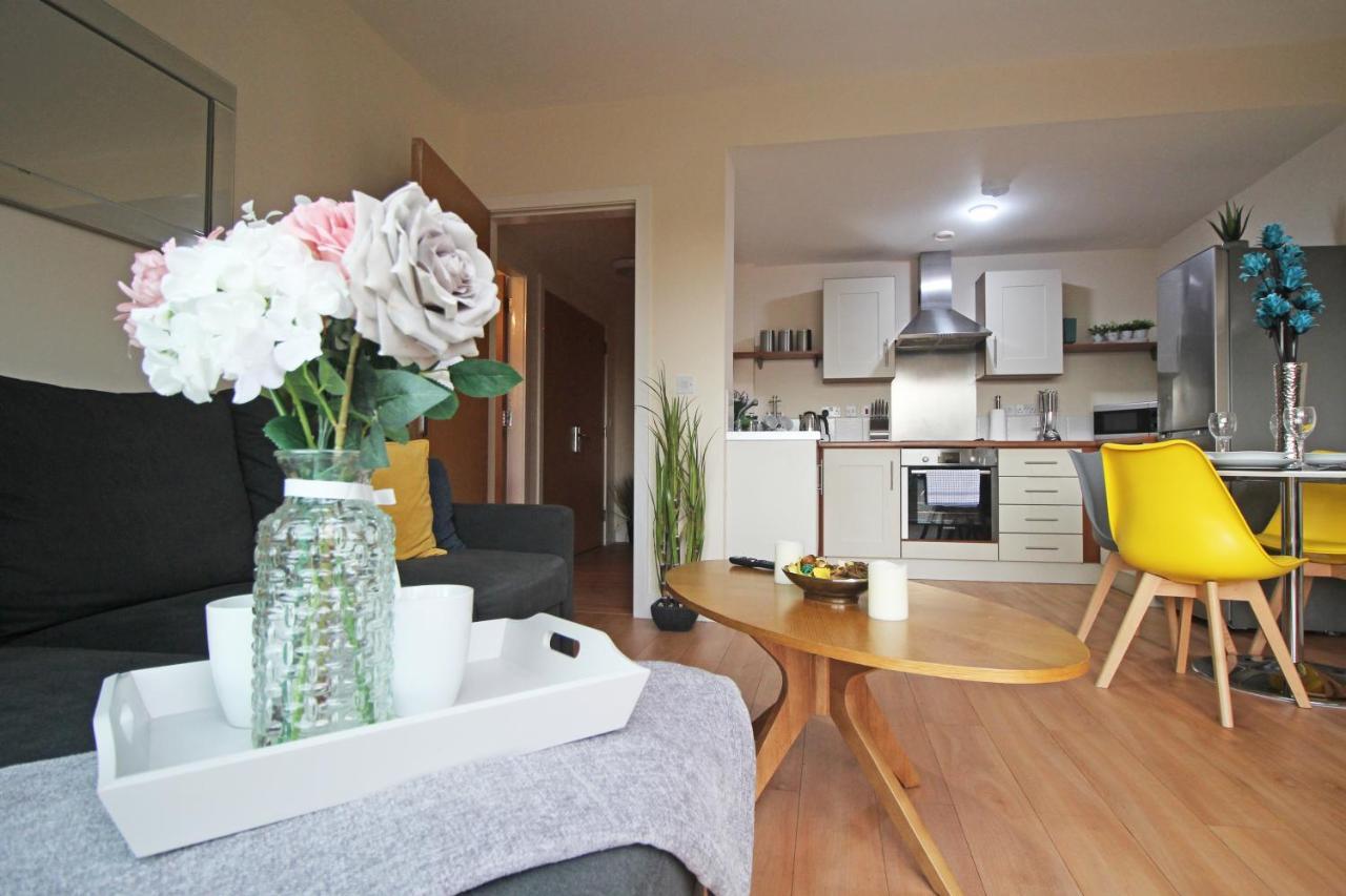 Canal Side Apartment In Chester Exteriér fotografie